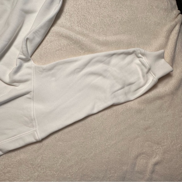 Gold Hinge Women’s Colorful Boyfriend Sweatshirt Size Medium NWT - Picture 13 of 15